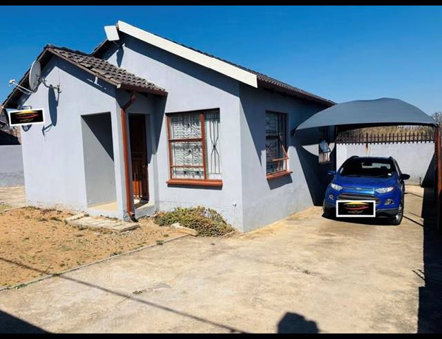 2 BEDROOM HOUSE FOR SALE IN FLEURHOF
